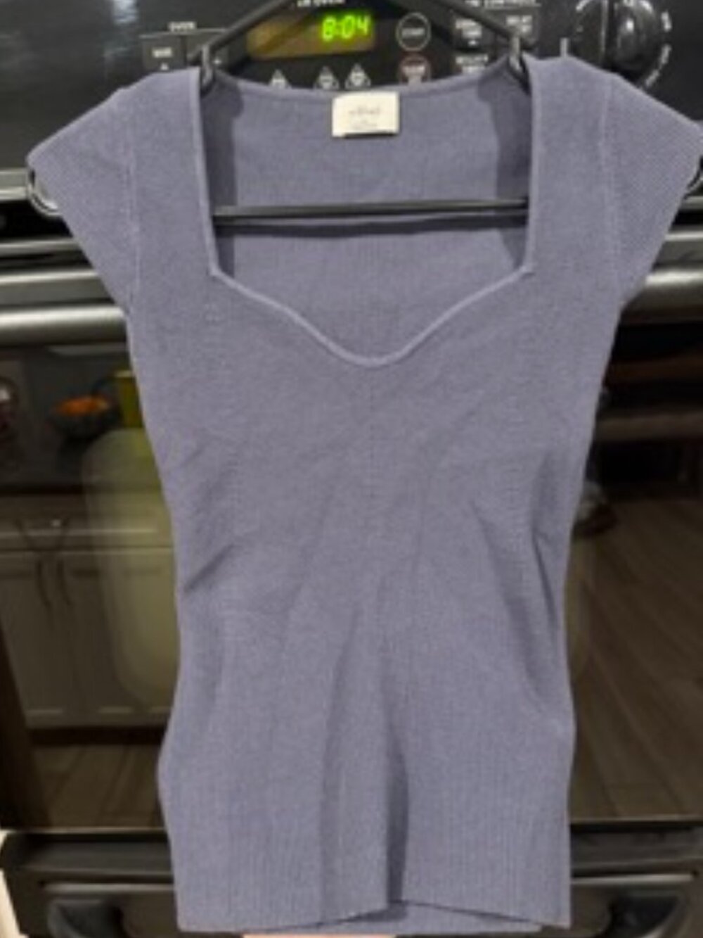 This item is the Wilfred Tuscany Top from Aritzia , blue/grey XS